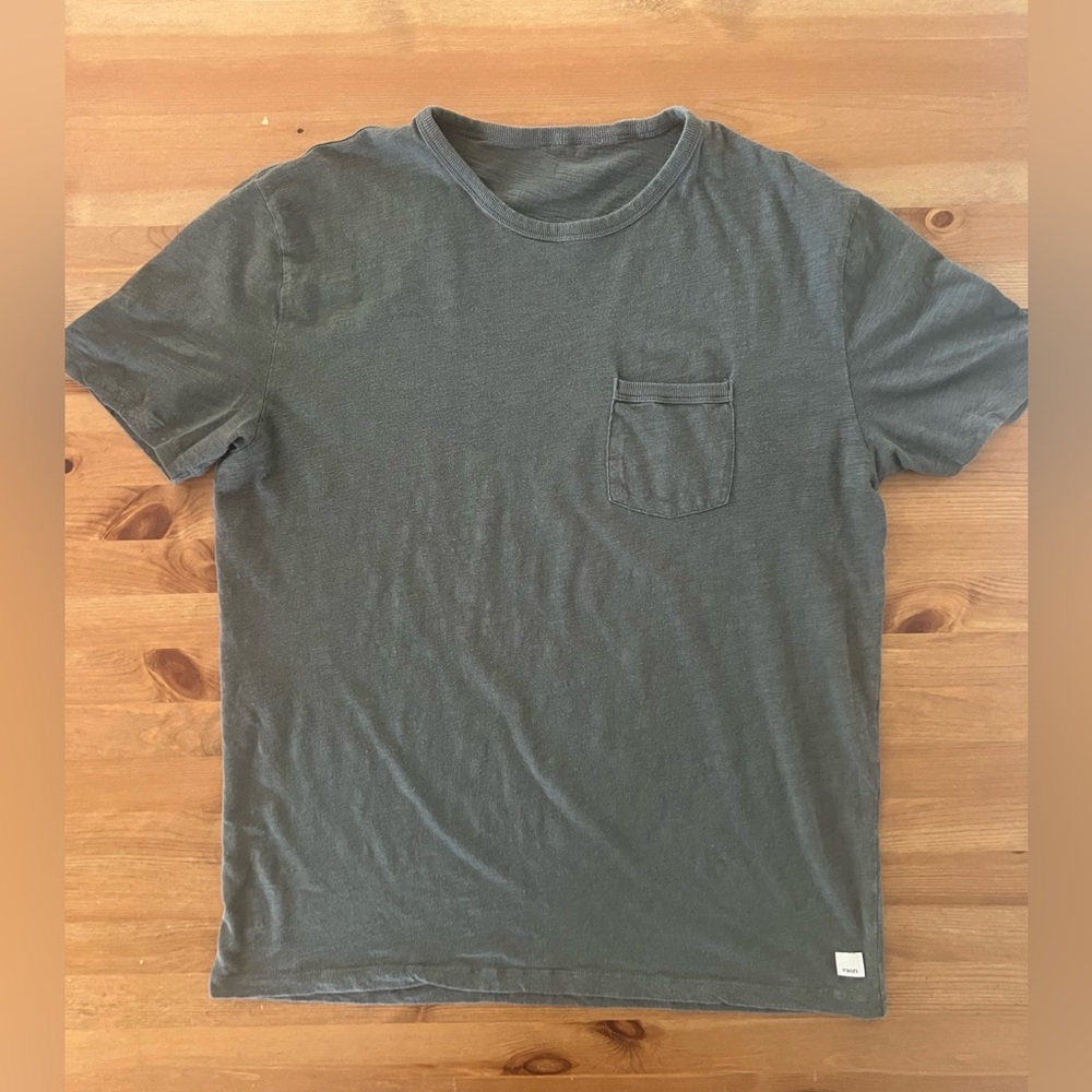 Vuori Gray Short Sleeve Tee